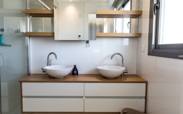 Sunny Apartment Near La Laguna