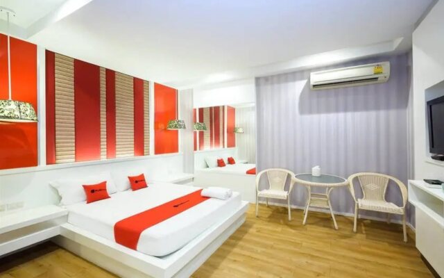 RedDoorz Plus Reun Rattana Rattanathibet