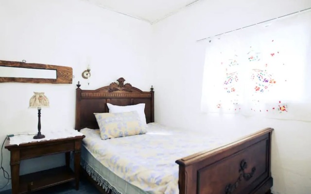 Janice's Traditional House