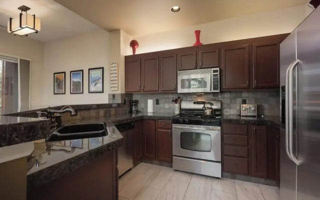 The Old Mill Retreat Sleeps 6!