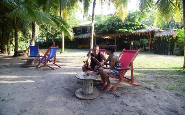 Playa 506 Beachfront Hostel