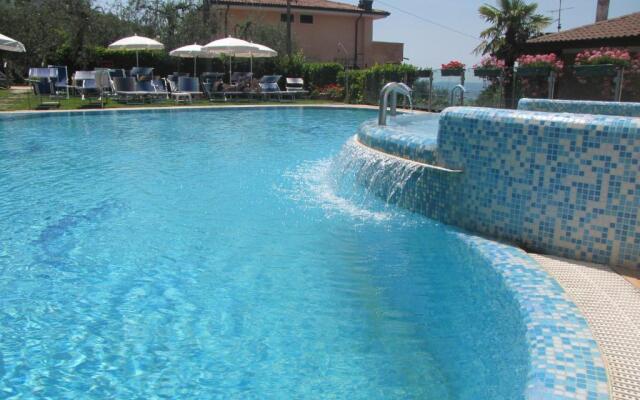Hotel Rosmari