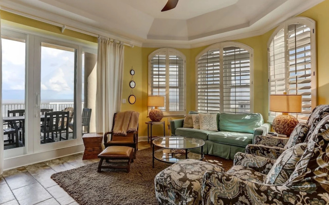 Luxury Condo with Atlantic Ocean View from Private Balcony by RedAwning