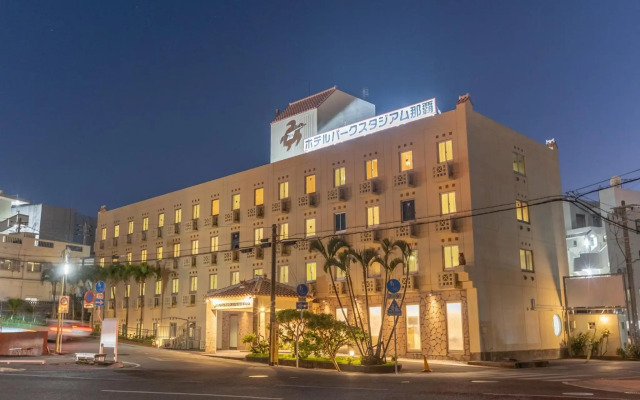 Hotel Park Stadium Naha