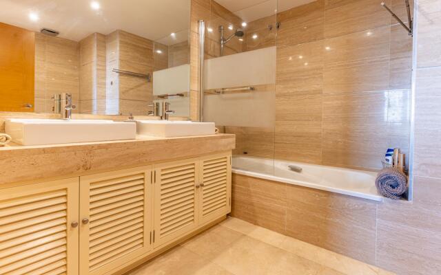 7508 - Wonderful apartment with great views