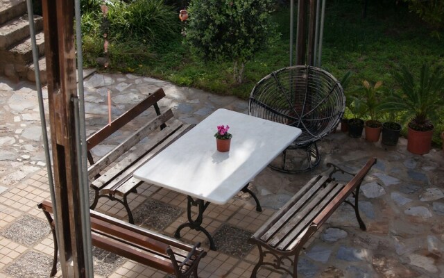 Petra Thea Apartment