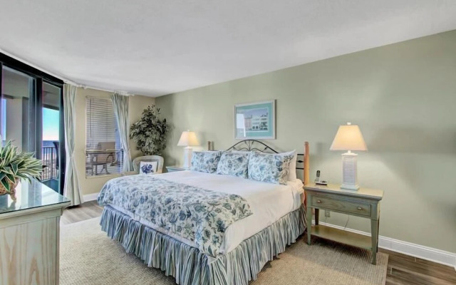 Summerhouse 305 by Wild Dunes, Oceanfront