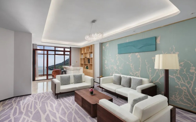 Crowne Plaza Zhoushan Seaview, an IHG Hotel