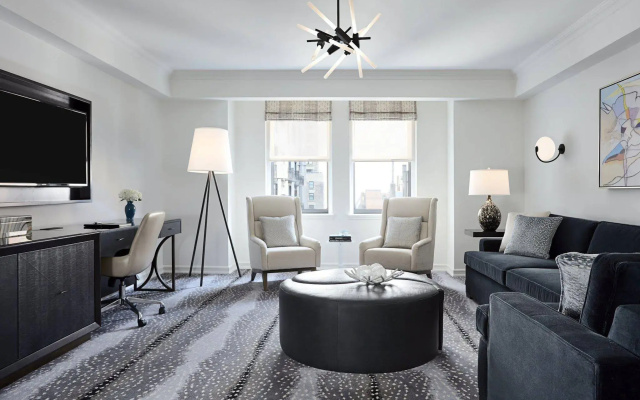 JW Marriott Essex House New York