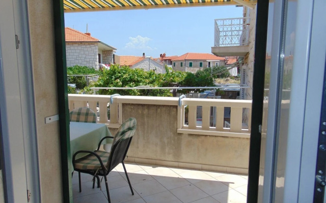 Fran - 20m From the sea - A1