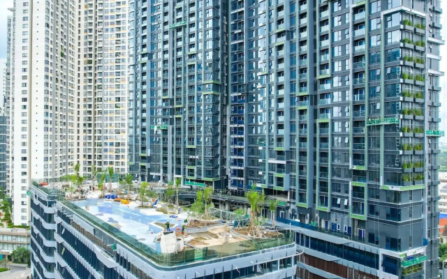Bluesky Lumiere Riverside Luxury