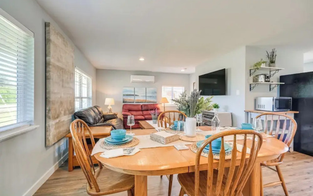 Pet-friendly Moclips Home: Walk to Mocrocks Beach!