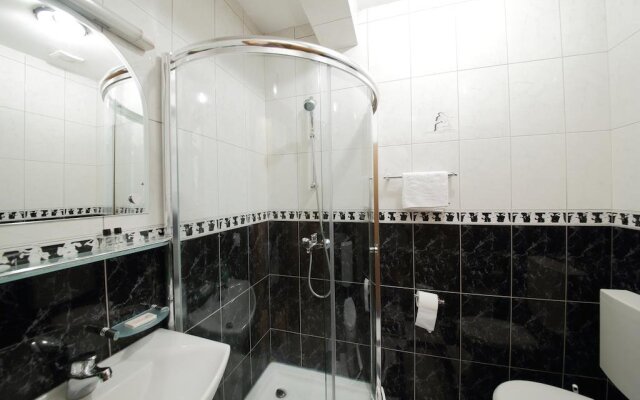 Guest House Pansion 10