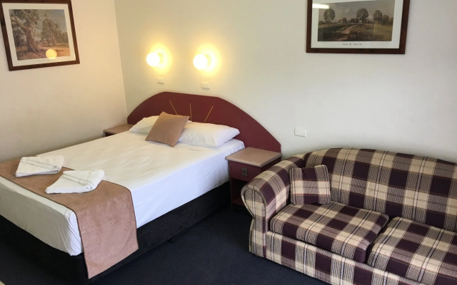 Homestead Motel
