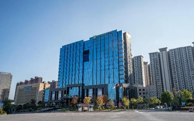 Holiday Inn Express Yueyang Pingjiang, an IHG Ht