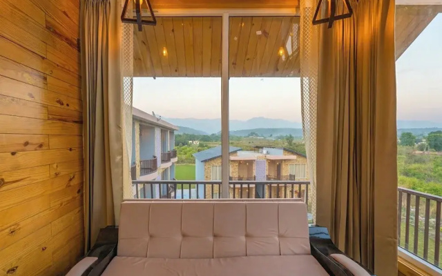 Delight The Lavish Loft Corbett