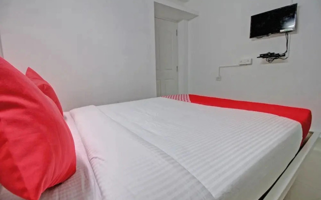 Sri Sharu Enclave By OYO Rooms