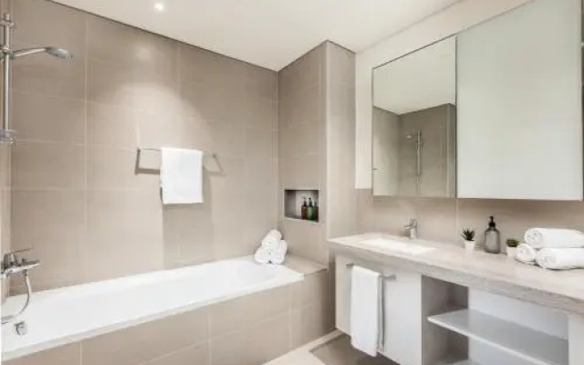 Spacious & Full of light 3BR+ kids Dubai Mall