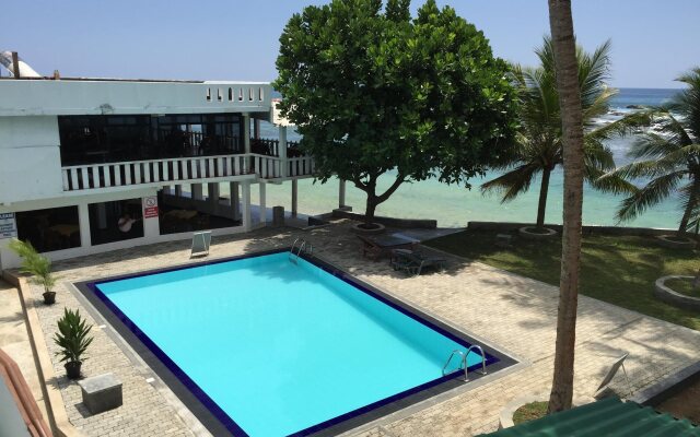 Miltons Beach Resort