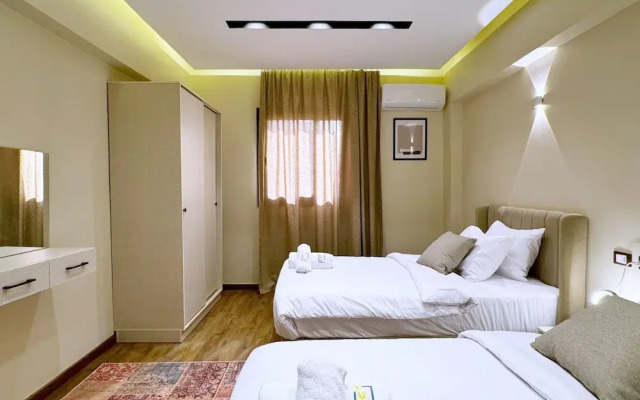 The Built-up 2 BDR Condo 15 min to CAI Airpt