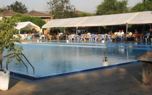 Hotel Club Du Lac Tanganyika