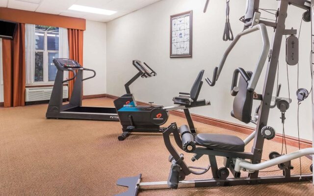 Wingate by Wyndham Savannah Gateway