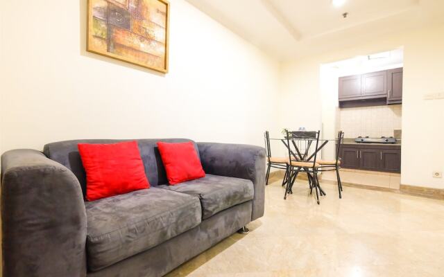 Exclusive Riverside Pluit Apartment