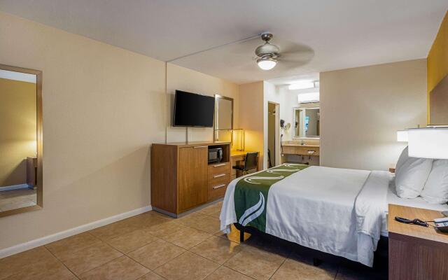 Quality Inn & Suites Airport/Cruise Port Hollywood