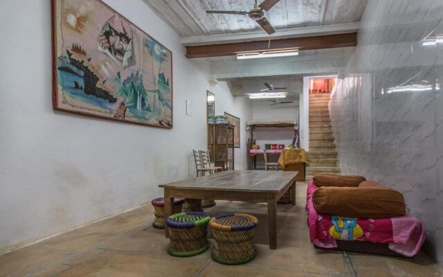 Hotel Oasis Haveli - Hostel