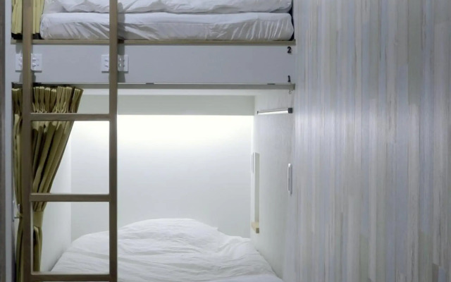 OCHO Guest House - Hostel