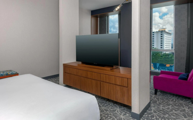 Aloft Orlando Downtown