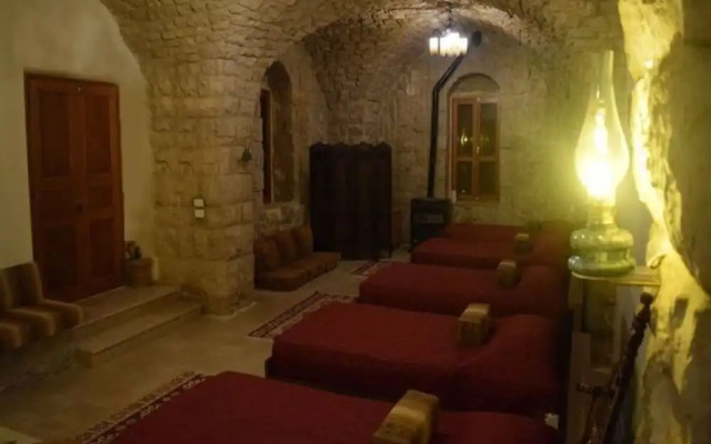 Boustany Guest House - Hostel