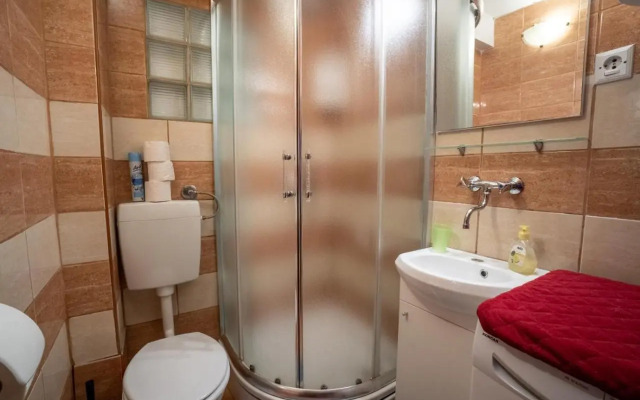 Apartman Mira II