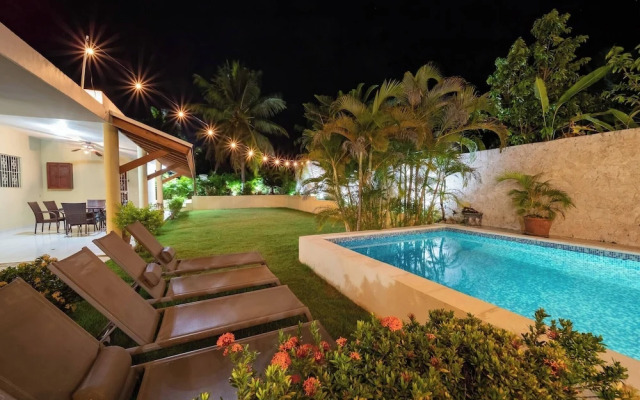 Casati Golden House, Great Pool & Garden!