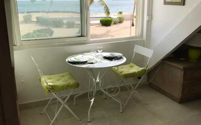 Studio in Sandy Ground, With Wonderful sea View, Pool Access, Enclosed Garden - 50 m From the Beach