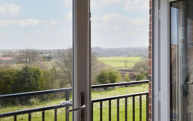 Host Stay The Cinder Track Hideaway