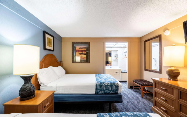 Super 8 by Wyndham Kissimmee-Orlando