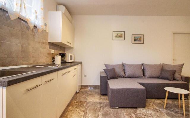 Apartment Villa Mare2 with pool, sea view and hydromassage