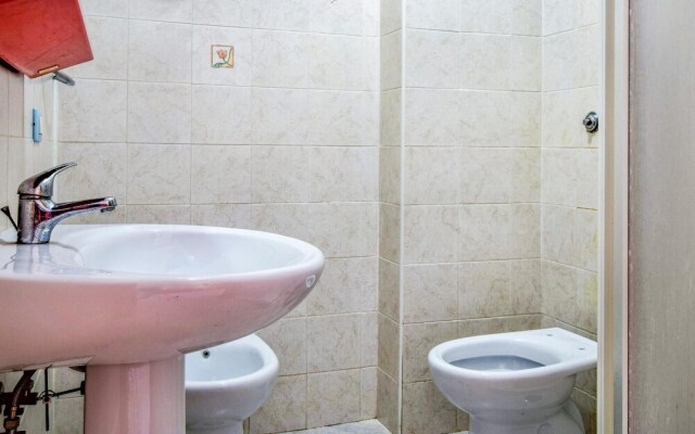 Beautiful Apartment in Stalettì With 1 Bedrooms