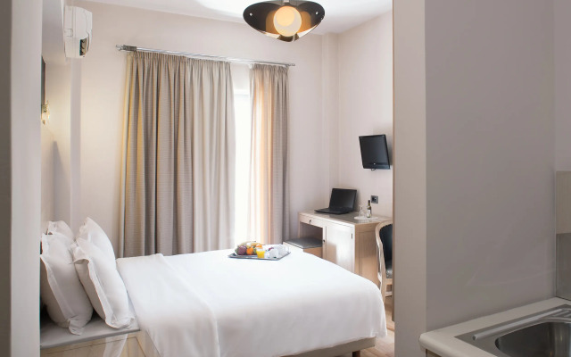 Areos Hotel