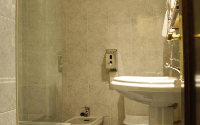 Hotel Albor