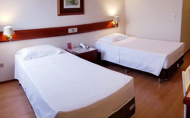 Lizon Curitiba Hotel
