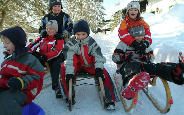 Authentic Apartment in Oberaichwald Near Hiking Area