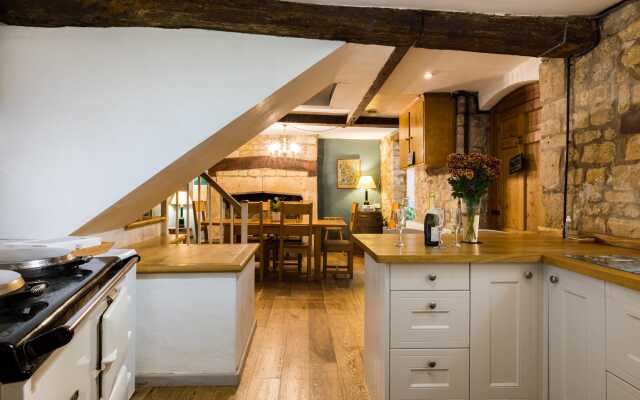 Spacious Homely Georgian Town House Central Bath