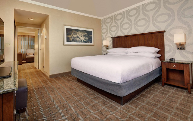 Embassy Suites by Hilton San Diego La Jolla
