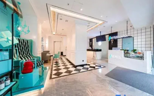 Xana Lite Hotel (Jinan Huayuandong Road Subway Station)