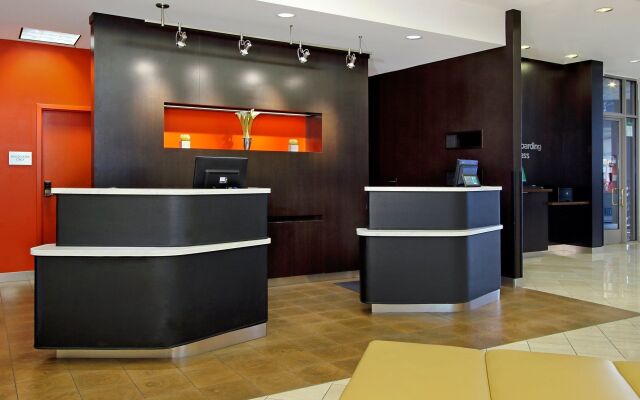 Courtyard by Marriott Oakland Downtown