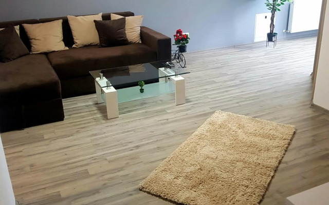 Skyline Rooftop Condos