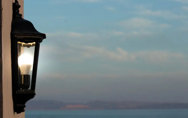 Garden Apartment up to 3 Persons - Feel Home Away From Home