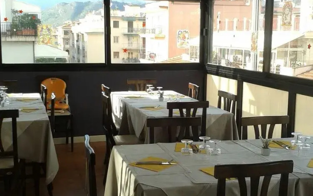 Hotel Duarte